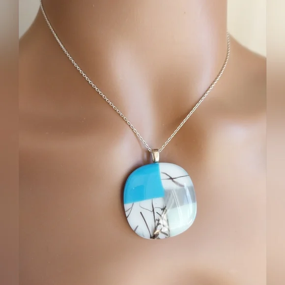 Blue&White Pendant Sterling Silver Necklace - Picture 15 of 15